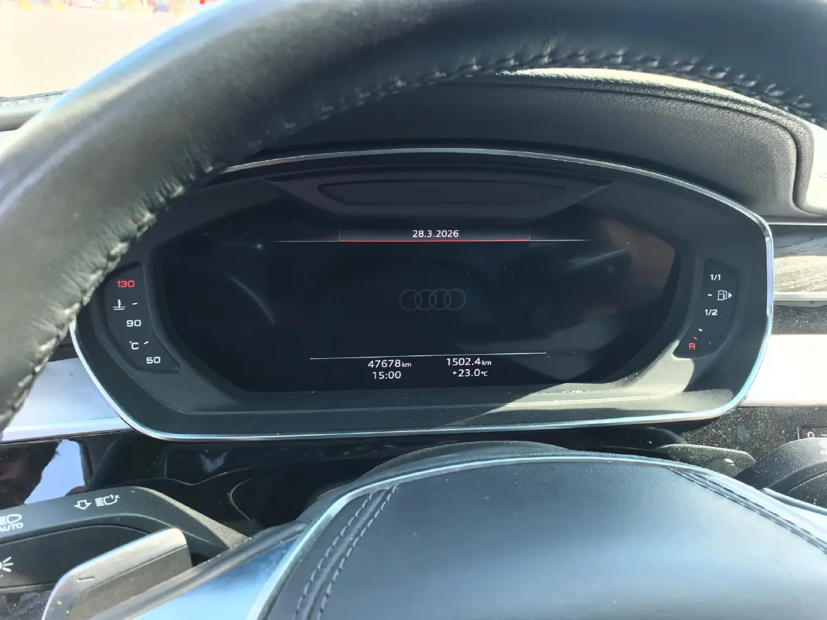 2024 Audi A8 3.0T 286HP V6 8AT,autocango,china used car exporter,china ev exporter,chinese used car exporter,chinese used ev exporter