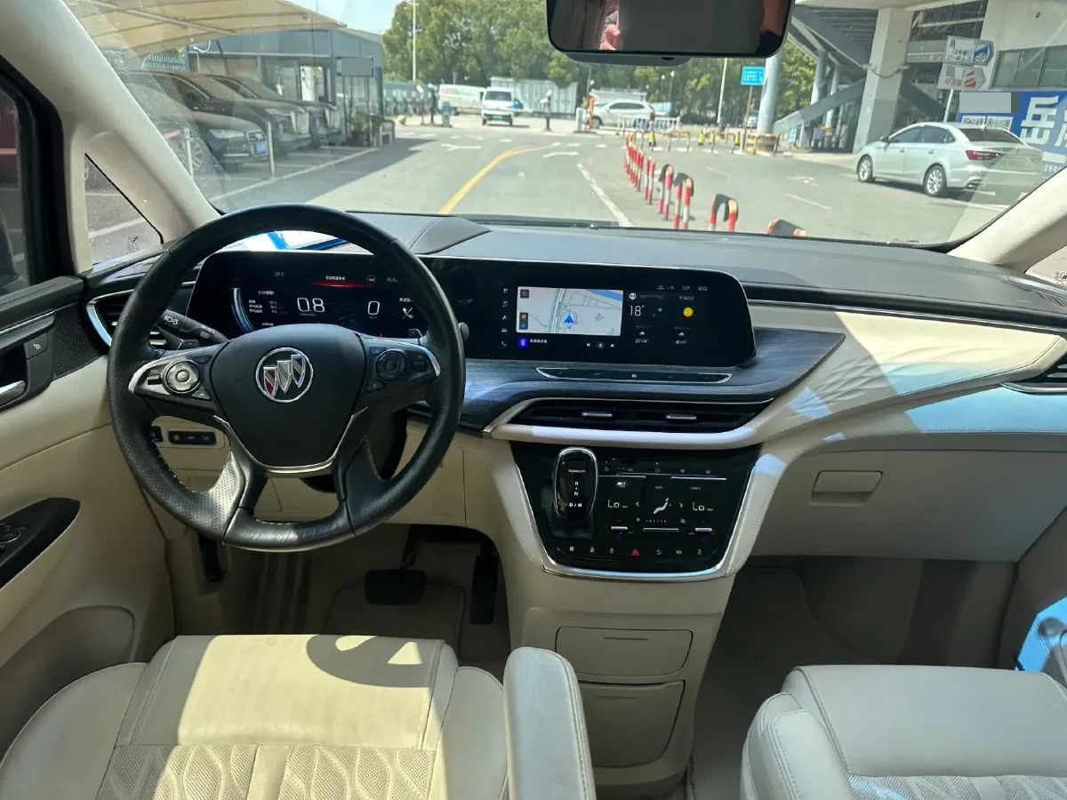 2022 Buick GL8 2.0T 237HP L4 9AT,autocango,china used car exporter,china ev exporter,chinese used car exporter,chinese used ev exporter