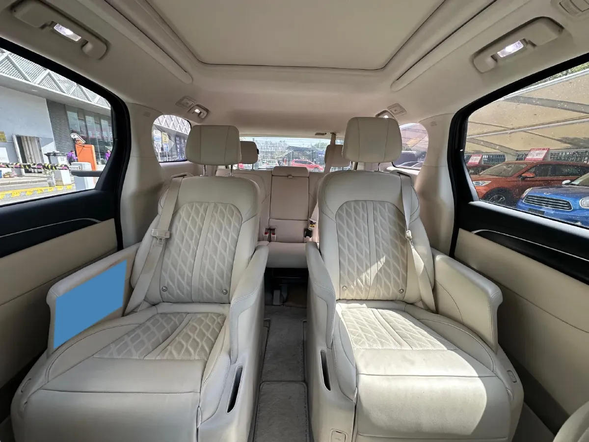 2022 Buick GL8 2.0T 237HP L4 9AT,autocango,china used car exporter,china ev exporter,chinese used car exporter,chinese used ev exporter