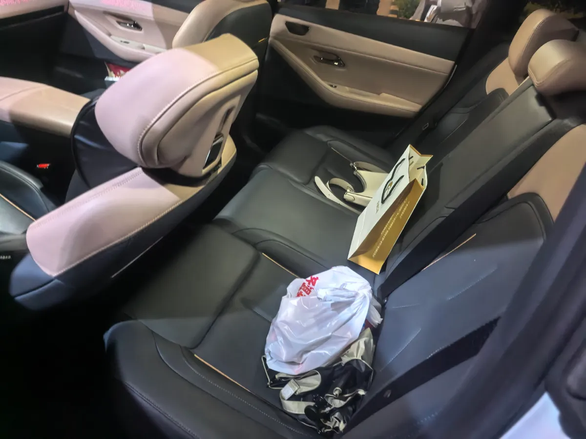 2022 Mazda 3 Axela 2.0L 158HP L4 6AT,autocango,china used car exporter,china ev exporter,chinese used car exporter,chinese used ev exporter