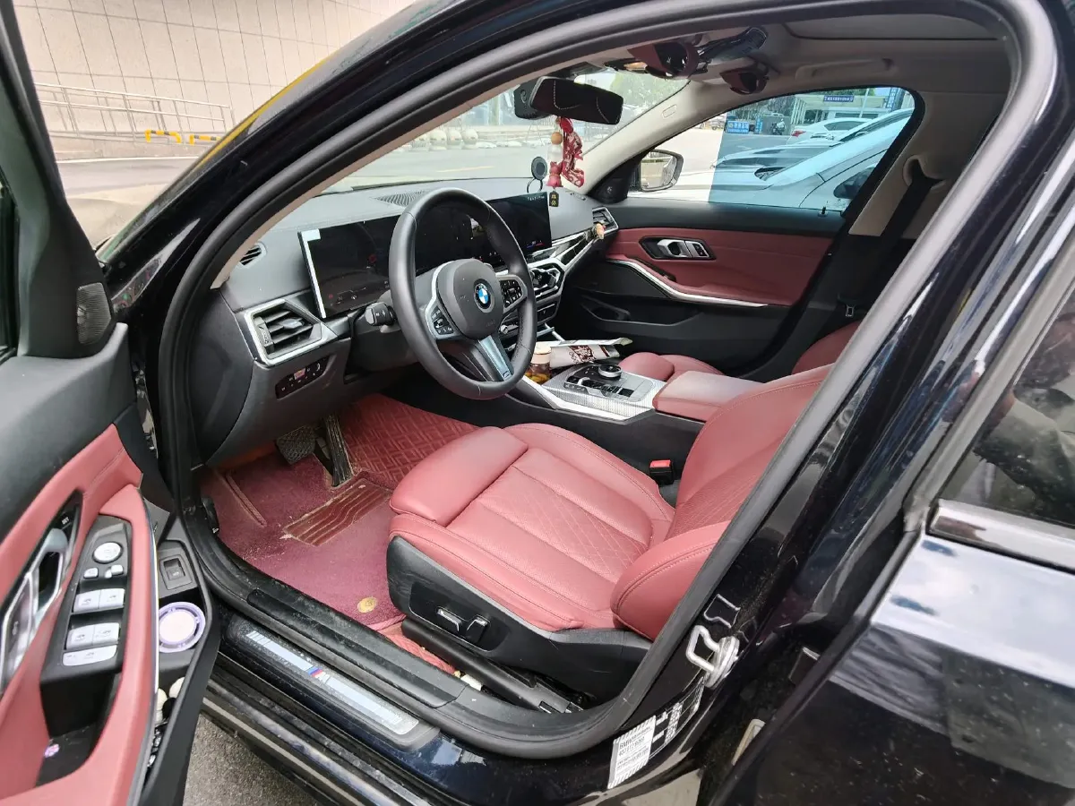 2024 BMW 3 Series 2.0T 184HP L4 8AT,autocango,china used car exporter,china ev exporter,chinese used car exporter,chinese used ev exporter