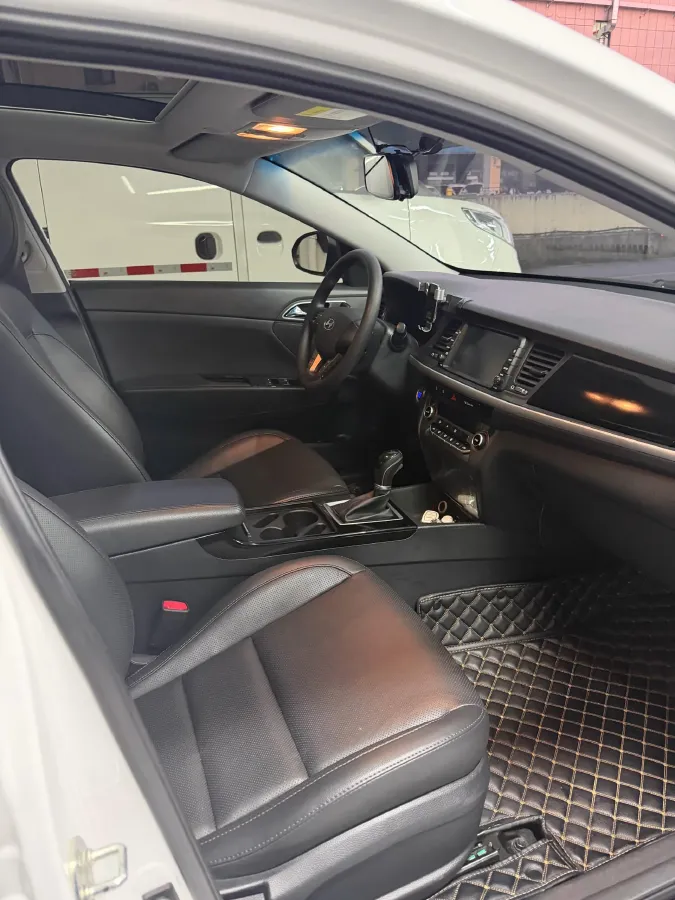 2017 Hyundai Mistra 1.8L 143HP L4 6AT,autocango,china used car exporter,china ev exporter,chinese used car exporter,chinese used ev exporter