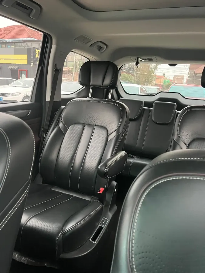 2023 GAC Trumpchi M6 1.5T 177HP L4 7DCT,autocango,china used car exporter,china ev exporter,chinese used car exporter,chinese used ev exporter