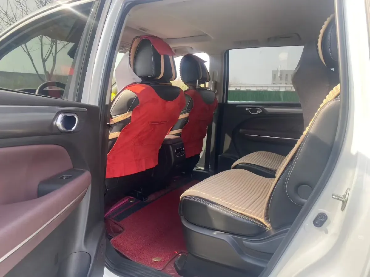 2021 GAC Trumpchi M6 1.5T 169HP L4 7DCT,autocango,china used car exporter,china ev exporter,chinese used car exporter,chinese used ev exporter