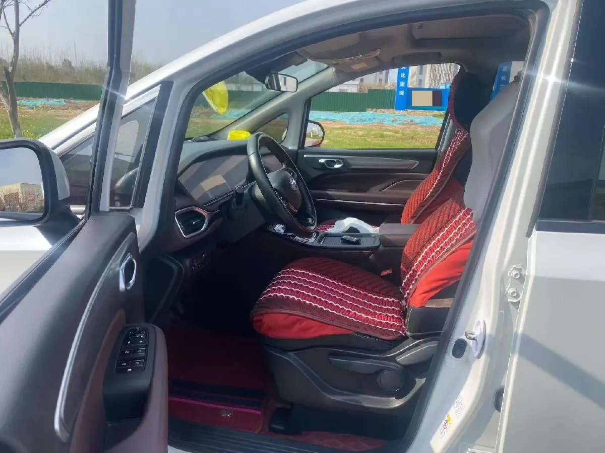 2021 GAC Trumpchi M6 1.5T 169HP L4 7DCT,autocango,china used car exporter,china ev exporter,chinese used car exporter,chinese used ev exporter