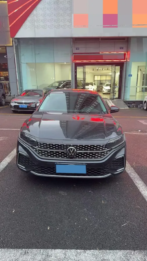 2024 Volkswagen Passat 2.0T 186HP L4 7DCT,autocango,china used car exporter,china ev exporter,chinese used car exporter,chinese used ev exporter