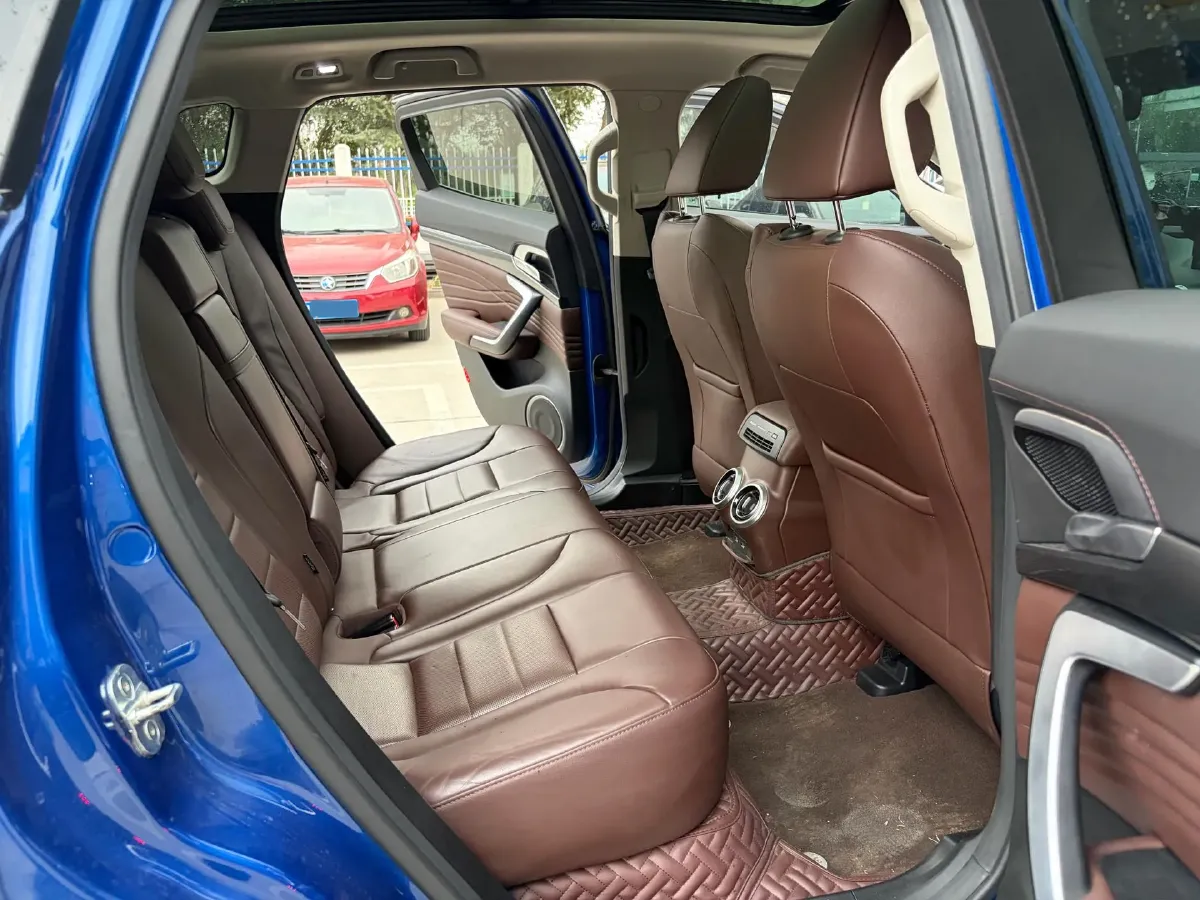 2018 WEY P8 2.0T 234HP L4 6DCT PHEV 12.96KWH,autocango,china used car exporter,china ev exporter,chinese used car exporter,chinese used ev exporter