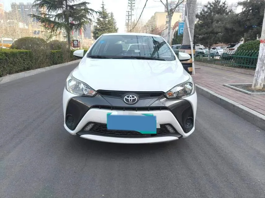 2017 Toyota Yaris L 1.5L 107HP L4 CVT,autocango,china used car exporter,china ev exporter,chinese used car exporter,chinese used ev exporter