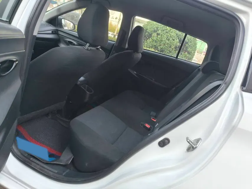 2017 Toyota Yaris L 1.5L 107HP L4 CVT,autocango,china used car exporter,china ev exporter,chinese used car exporter,chinese used ev exporter