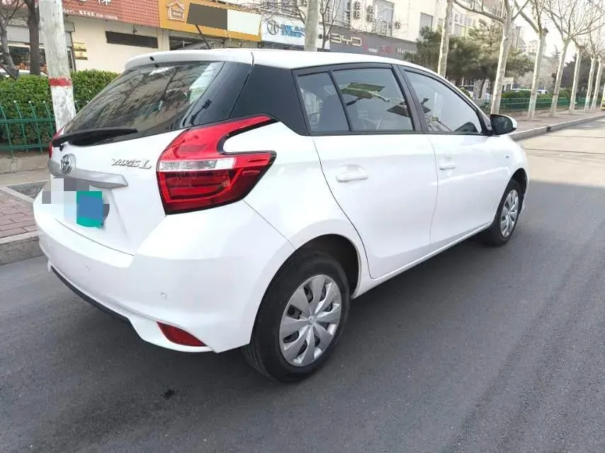 2017 Toyota Yaris L 1.5L 107HP L4 CVT,autocango,china used car exporter,china ev exporter,chinese used car exporter,chinese used ev exporter