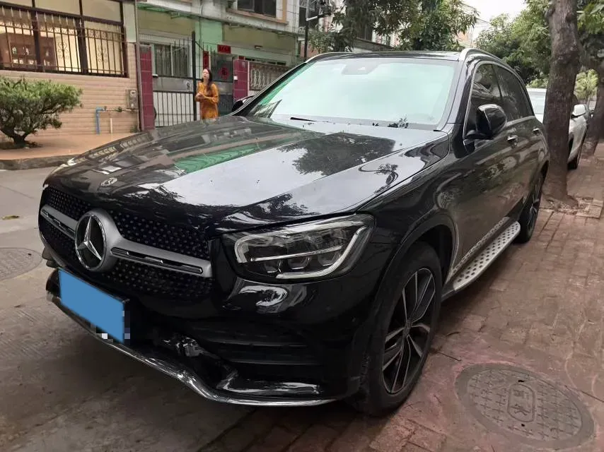 2021 Mercedes-Benz GLC Class 2.0T 258HP L4 9AT,autocango,china used car exporter,china ev exporter,chinese used car exporter,chinese used ev exporter
