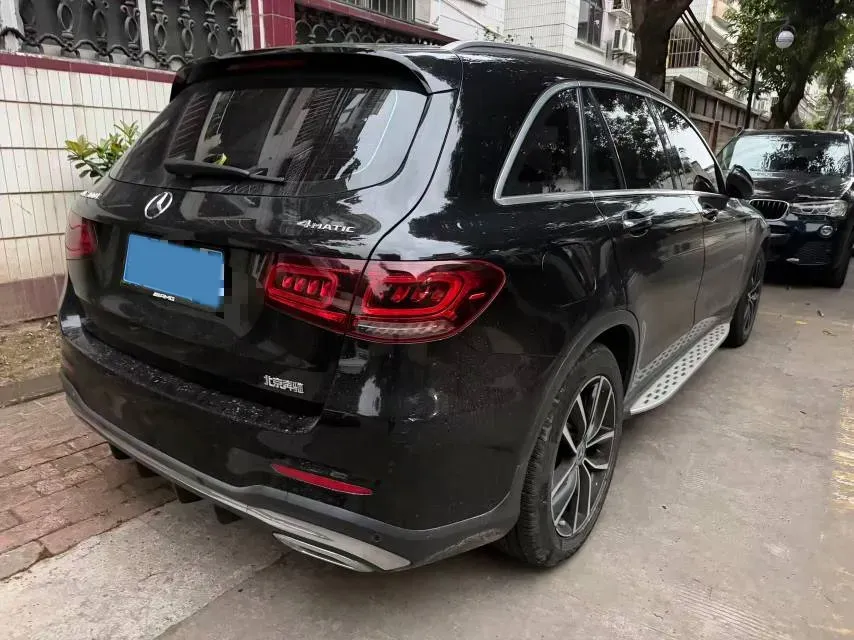 2021 Mercedes-Benz GLC Class 2.0T 258HP L4 9AT,autocango,china used car exporter,china ev exporter,chinese used car exporter,chinese used ev exporter