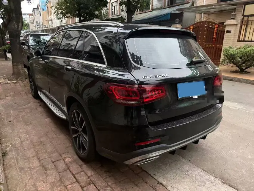 2021 Mercedes-Benz GLC Class 2.0T 258HP L4 9AT,autocango,china used car exporter,china ev exporter,chinese used car exporter,chinese used ev exporter