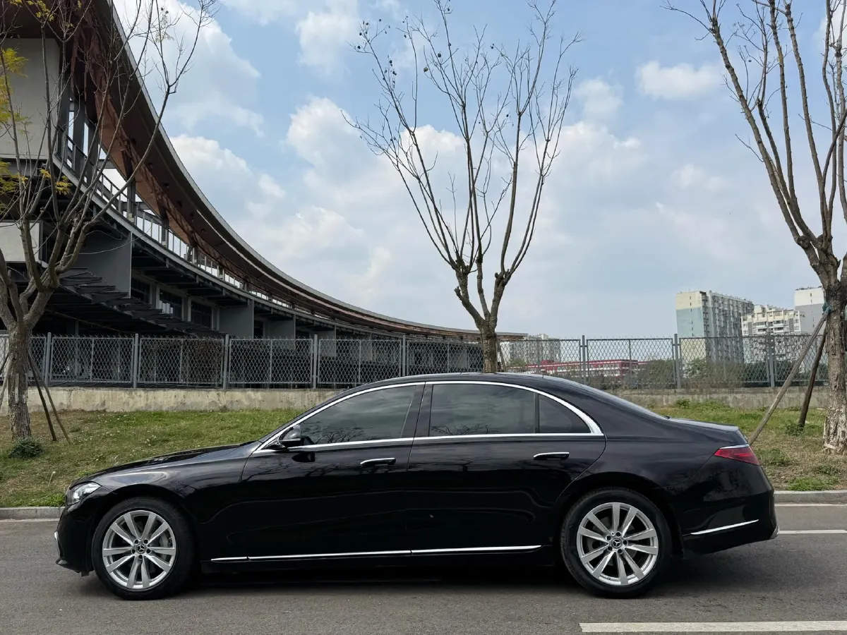 2023 Mercedes-Benz S Class 2.5T 313HP L6 9AT,autocango,china used car exporter,china ev exporter,chinese used car exporter,chinese used ev exporter
