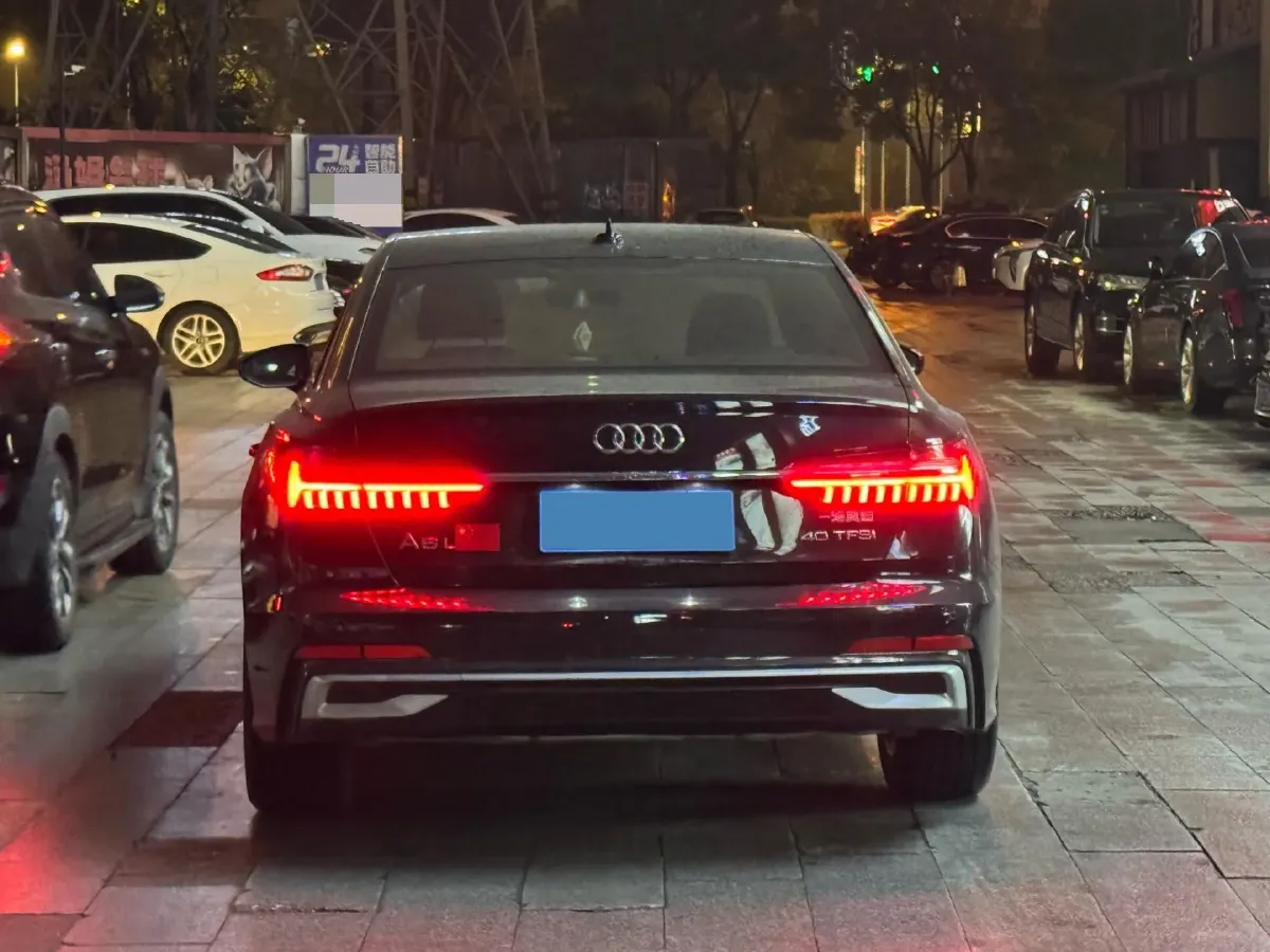 2023 Audi A6L 2.0T 190HP L4 7DCT,autocango,china used car exporter,china ev exporter,chinese used car exporter,chinese used ev exporter