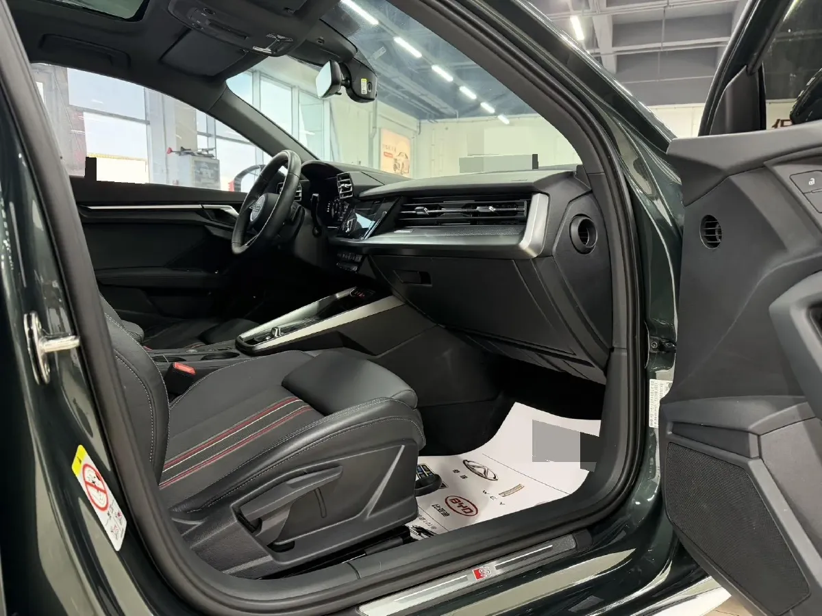 2022 Audi A3 1.4T 150HP L4 7DCT,autocango,china used car exporter,china ev exporter,chinese used car exporter,chinese used ev exporter