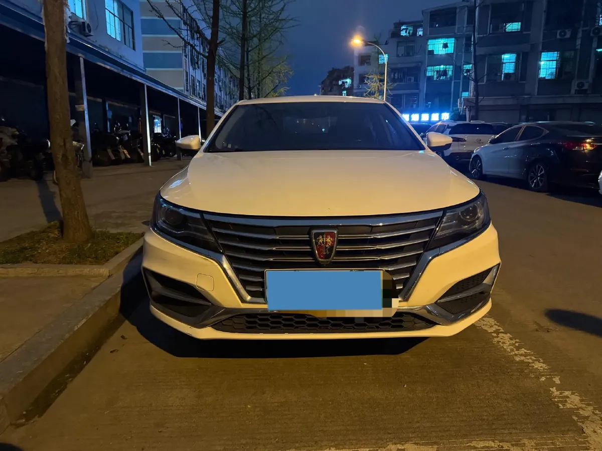 2019 Roewe i6 1.5T 169HP L4 AMT PHEV 9.1KWH,autocango,china used car exporter,china ev exporter,chinese used car exporter,chinese used ev exporter