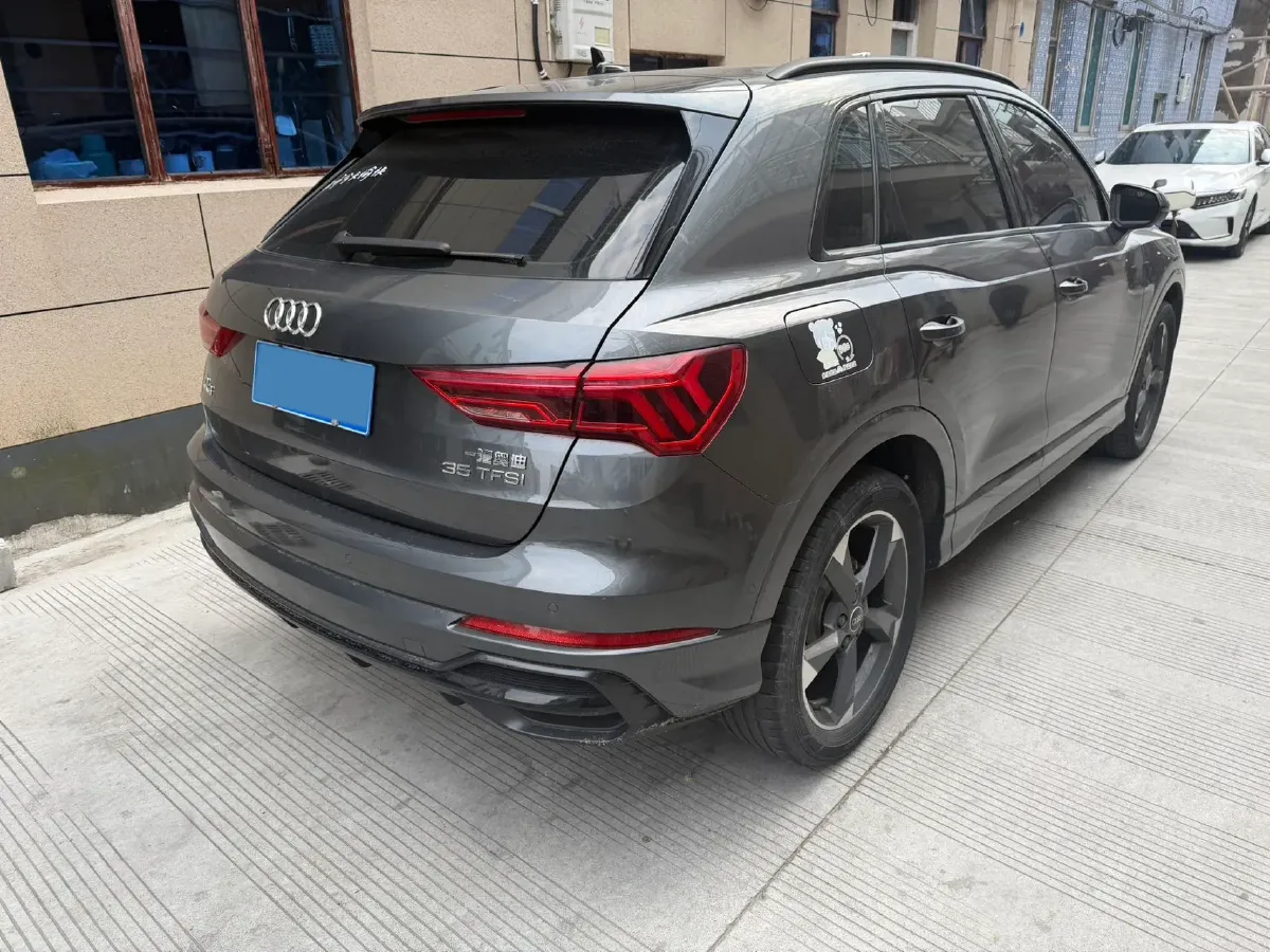 2021 Audi Q3 1.4T 150HP L4 7DCT,autocango,china used car exporter,china ev exporter,chinese used car exporter,chinese used ev exporter