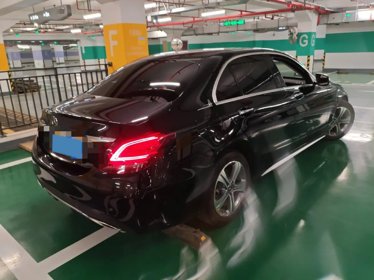 2020 Mercedes-Benz C Class 1.5T 184HP L4 9AT,autocango,china used car exporter,china ev exporter,chinese used car exporter,chinese used ev exporter