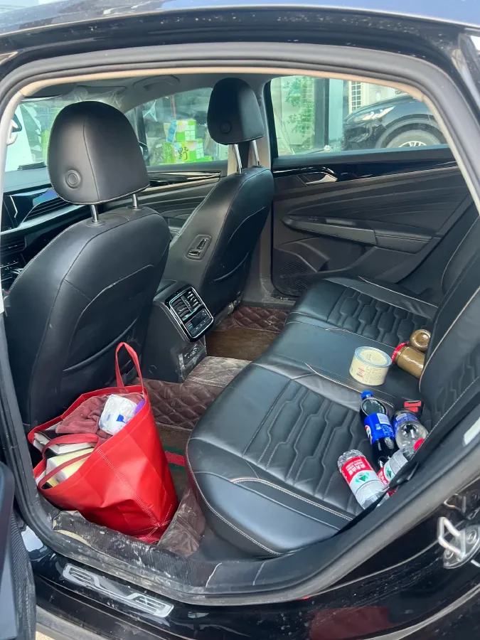 2020 Volkswagen Passat 2.0T 186HP L4 7DCT,autocango,china used car exporter,china ev exporter,chinese used car exporter,chinese used ev exporter