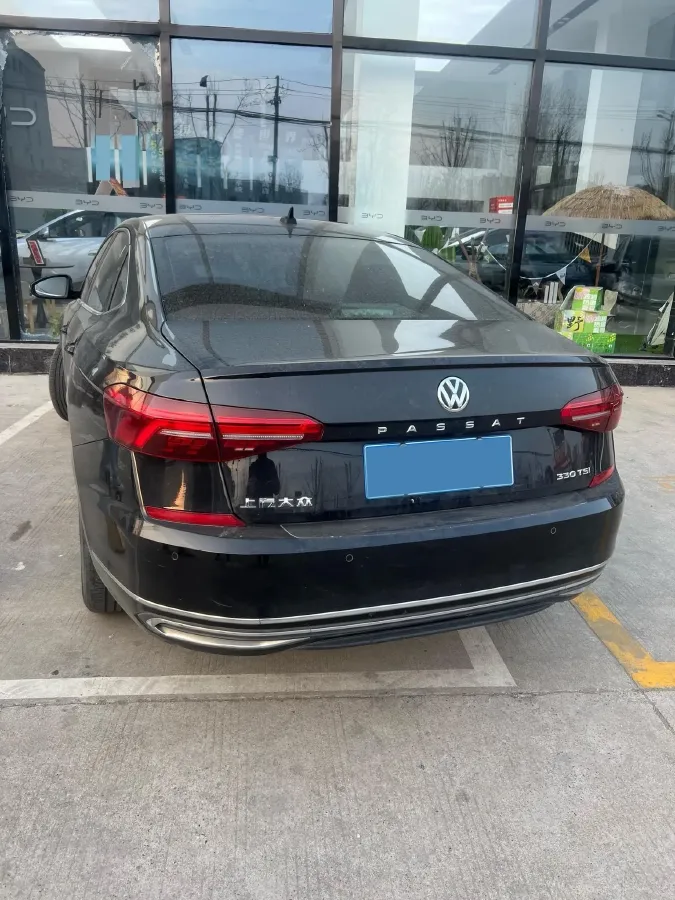 2020 Volkswagen Passat 2.0T 186HP L4 7DCT,autocango,china used car exporter,china ev exporter,chinese used car exporter,chinese used ev exporter