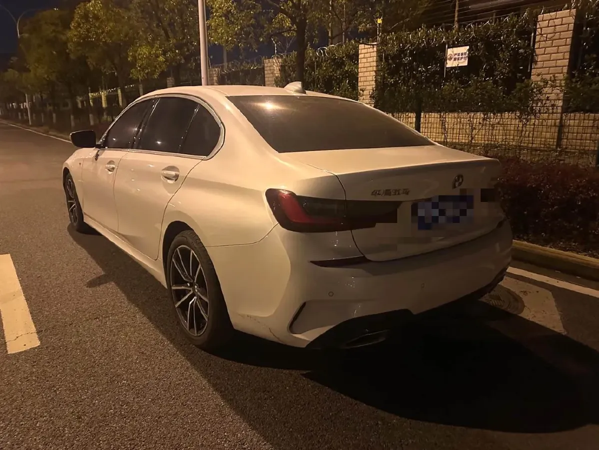 2022 BMW 3 Series 2.0T 156HP L4 8AT,autocango,china used car exporter,china ev exporter,chinese used car exporter,chinese used ev exporter