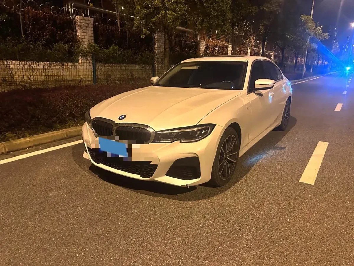 2022 BMW 3 Series 2.0T 156HP L4 8AT,autocango,china used car exporter,china ev exporter,chinese used car exporter,chinese used ev exporter