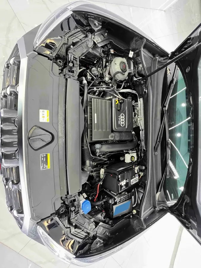 2022 Audi Q3 1.4T 150HP L4 7DCT,autocango,china used car exporter,china ev exporter,chinese used car exporter,chinese used ev exporter