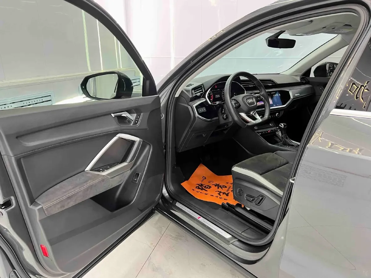 2022 Audi Q3 1.4T 150HP L4 7DCT,autocango,china used car exporter,china ev exporter,chinese used car exporter,chinese used ev exporter