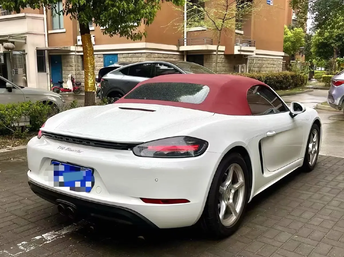 2020 Porsche 718 2.0T 250HP H4 7DCT,autocango,china used car exporter,china ev exporter,chinese used car exporter,chinese used ev exporter