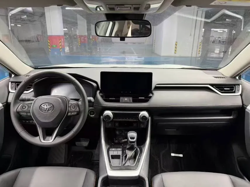 2024 Toyota RAV4 2.0L 171HP L4 CVT,autocango,china used car exporter,china ev exporter,chinese used car exporter,chinese used ev exporter