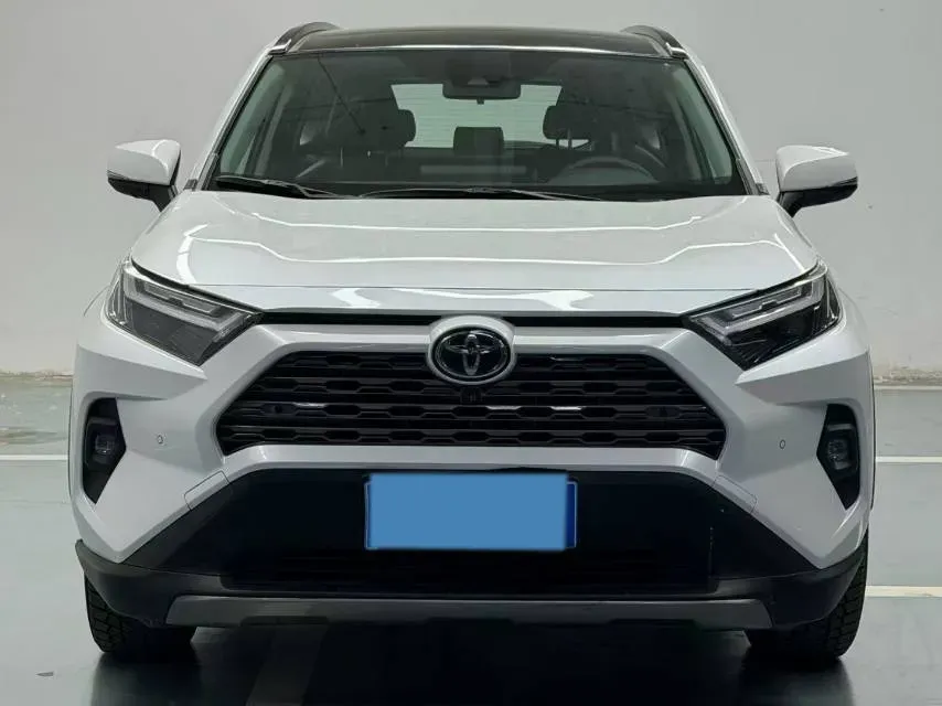 2024 Toyota RAV4 2.0L 171HP L4 CVT,autocango,china used car exporter,china ev exporter,chinese used car exporter,chinese used ev exporter