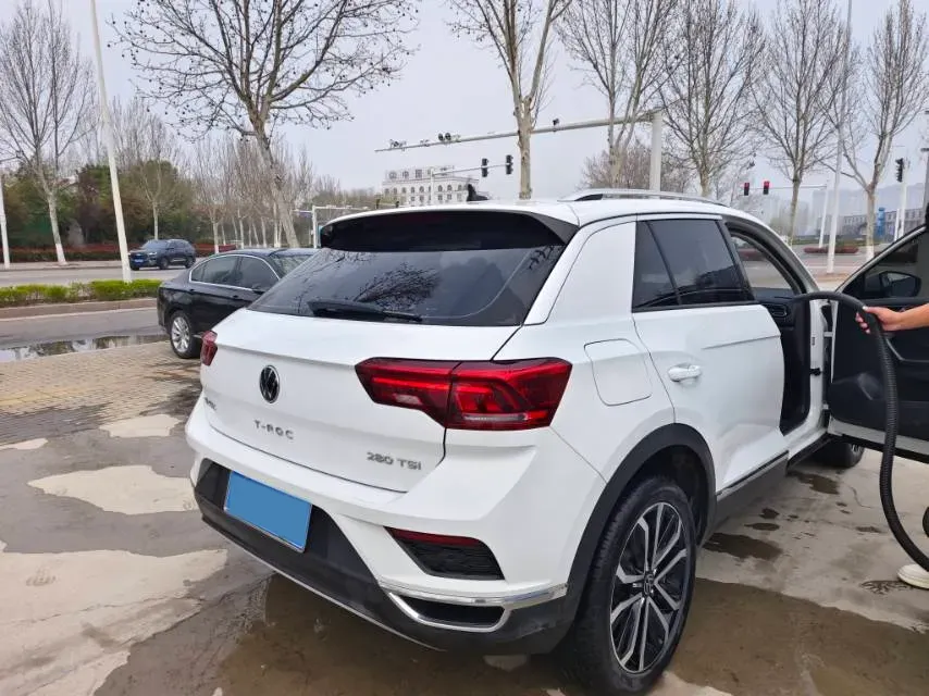 2021 Volkswagen T-Roc 1.4T 150HP L4 7DCT,autocango,china used car exporter,china ev exporter,chinese used car exporter,chinese used ev exporter