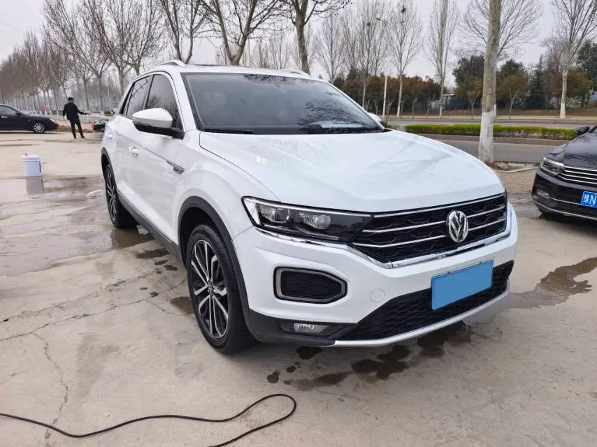 2021 Volkswagen T-Roc 1.4T 150HP L4 7DCT,autocango,china used car exporter,china ev exporter,chinese used car exporter,chinese used ev exporter