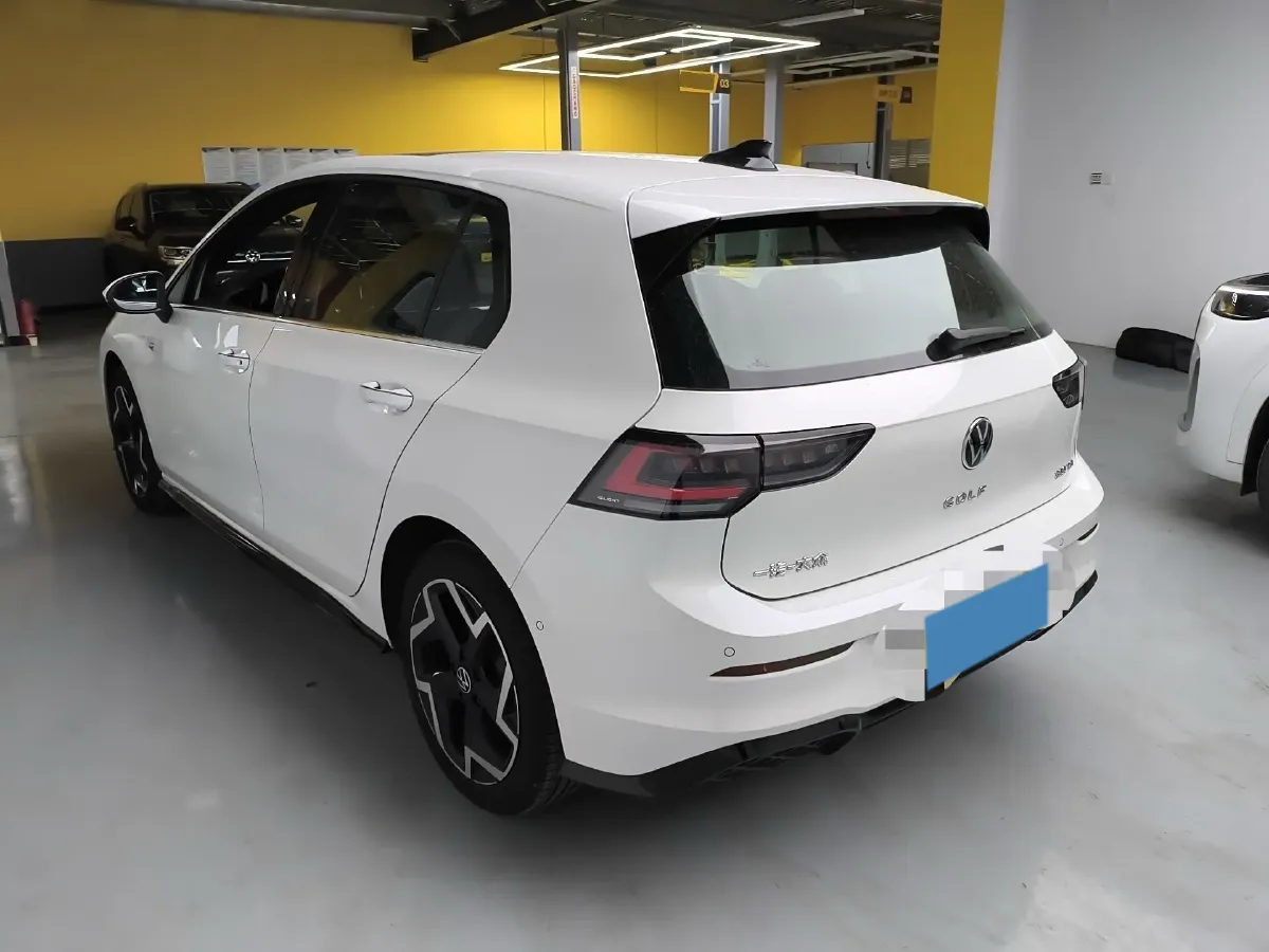 2025 Volkswagen Golf 1.5T 160HP L4 7DCT,autocango,china used car exporter,china ev exporter,chinese used car exporter,chinese used ev exporter