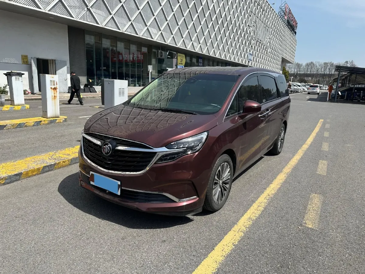 2022 Buick GL8 2.0T 237HP L4 9AT,autocango,china used car exporter,china ev exporter,chinese used car exporter,chinese used ev exporter