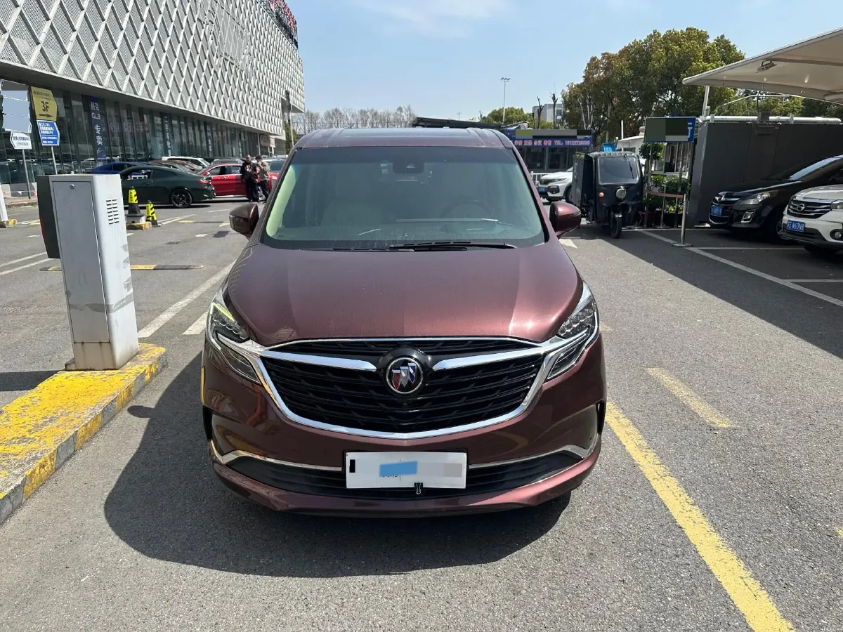 2022 Buick GL8 2.0T 237HP L4 9AT,autocango,china used car exporter,china ev exporter,chinese used car exporter,chinese used ev exporter