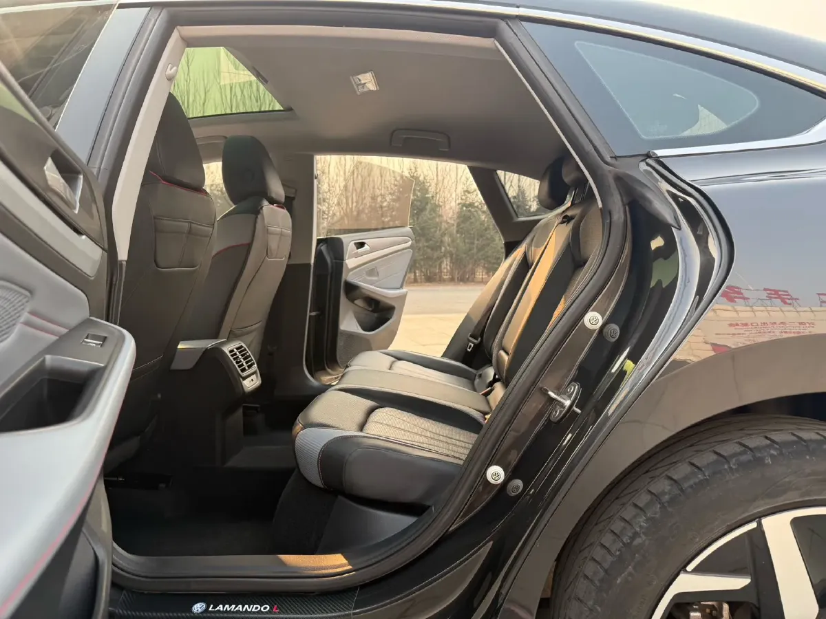 2023 Volkswagen Lamando 1.4T 150HP L4 7DCT,autocango,china used car exporter,china ev exporter,chinese used car exporter,chinese used ev exporter