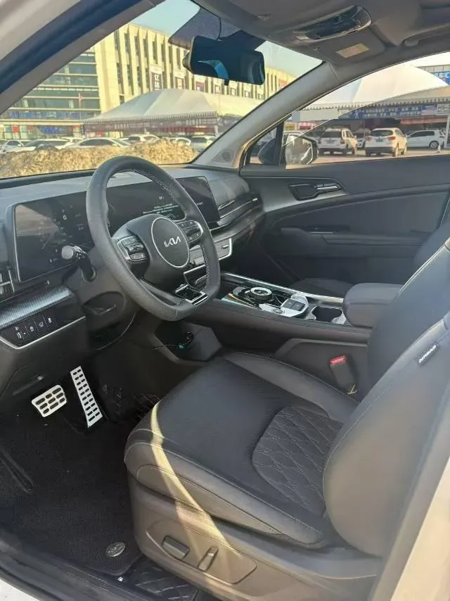 2023 Kia Sportage 2.0T 236HP L4 8AT,autocango,china used car exporter,china ev exporter,chinese used car exporter,chinese used ev exporter