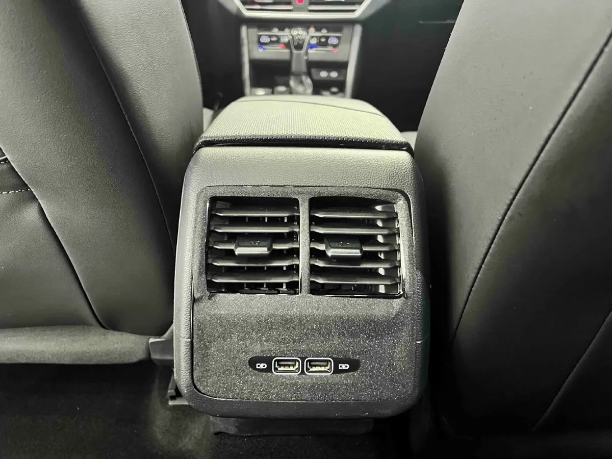 2023 Volkswagen Sagitar 1.4T 150HP L4 7DCT,autocango,china used car exporter,china ev exporter,chinese used car exporter,chinese used ev exporter