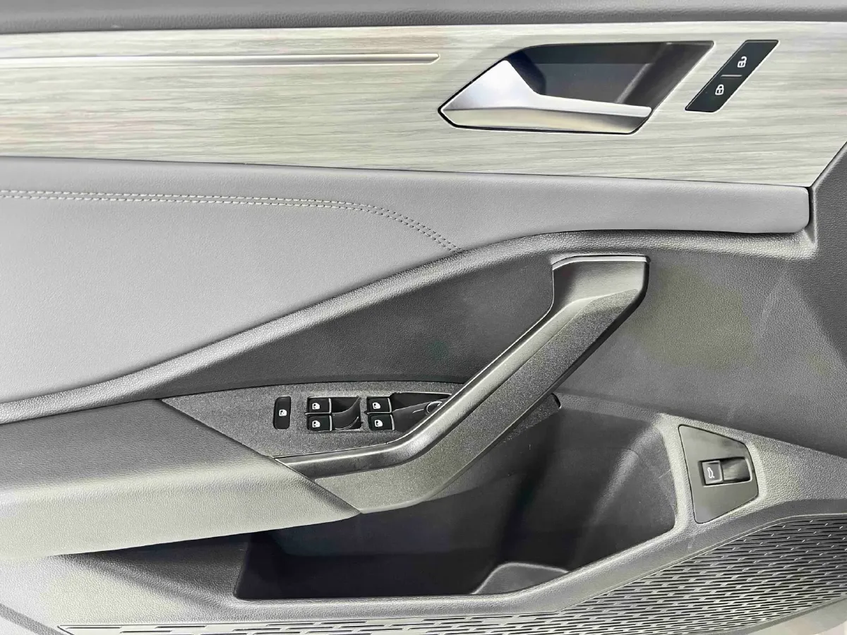 2023 Volkswagen Sagitar 1.4T 150HP L4 7DCT,autocango,china used car exporter,china ev exporter,chinese used car exporter,chinese used ev exporter