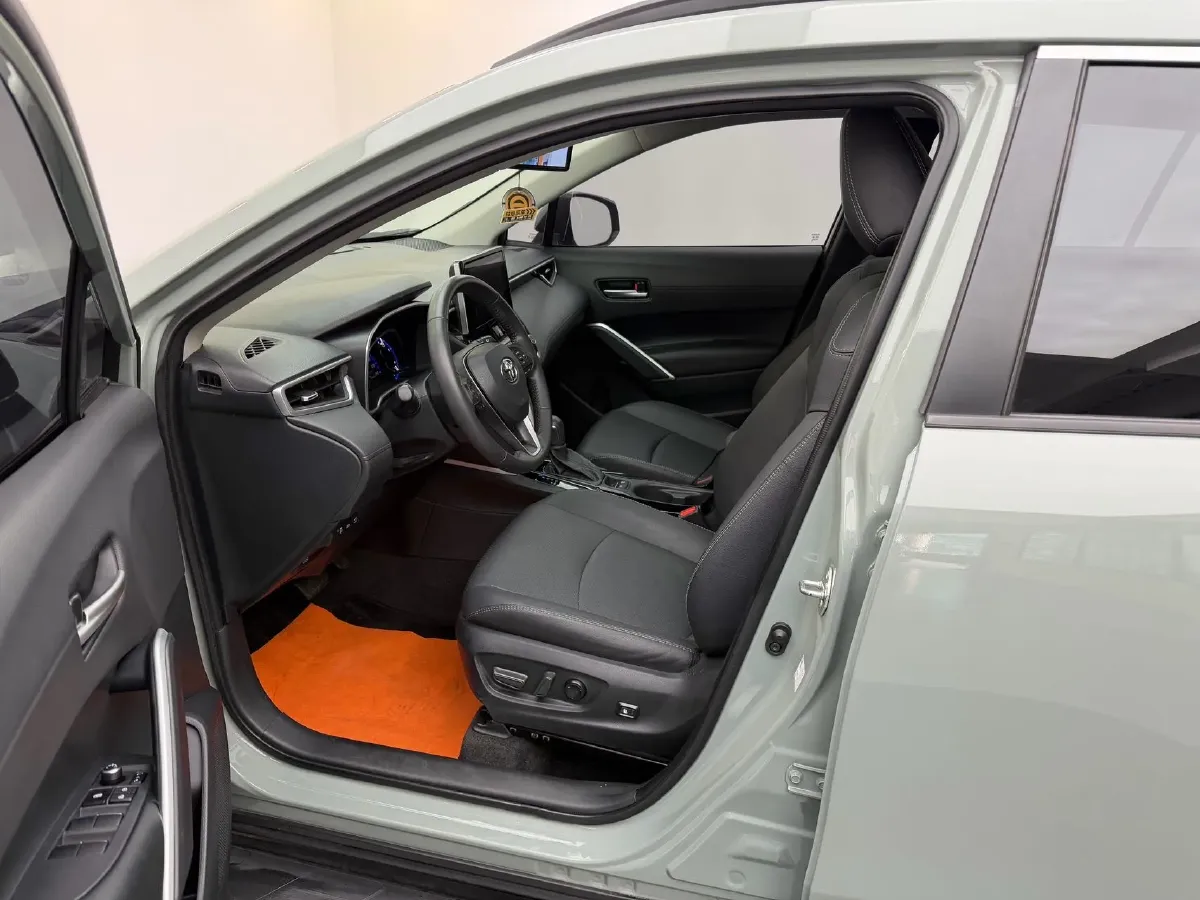 2022 Toyota Corolla Cross 2.0L 171HP L4 CVT,autocango,china used car exporter,china ev exporter,chinese used car exporter,chinese used ev exporter