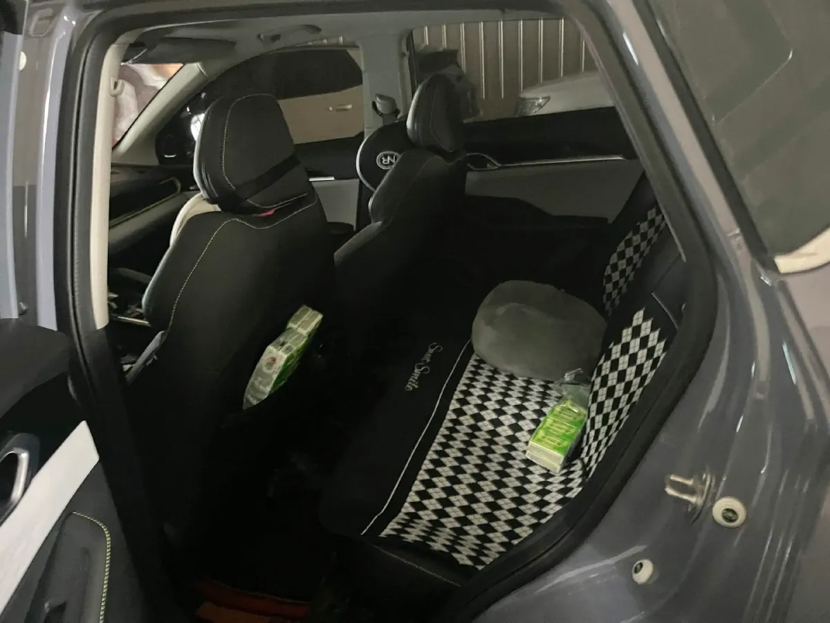 2022 Geely Coolray 1.5T 181HP L4 7DCT,autocango,china used car exporter,china ev exporter,chinese used car exporter,chinese used ev exporter