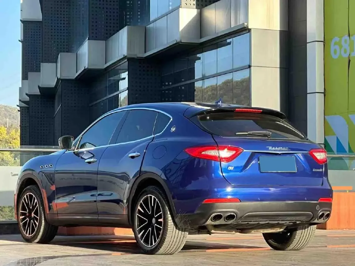 2018 Jaguar XJ 3.0T 340HP V6 8AT,autocango,china used car exporter,china ev exporter,chinese used car exporter,chinese used ev exporter