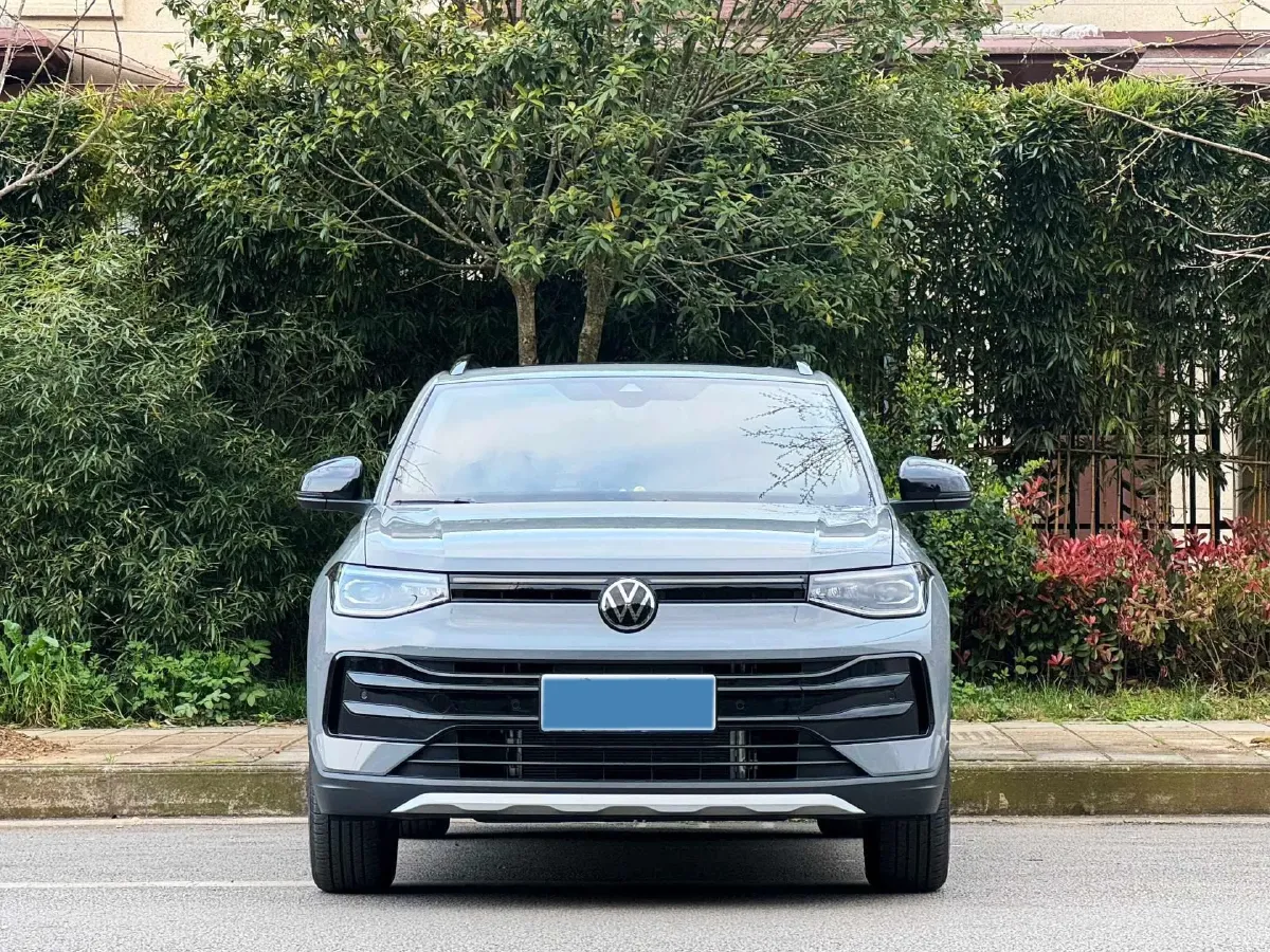 2026 Volkswagen Tharu 1.5L 110HP L4 6AT,autocango,china used car exporter,china ev exporter,chinese used car exporter,chinese used ev exporter