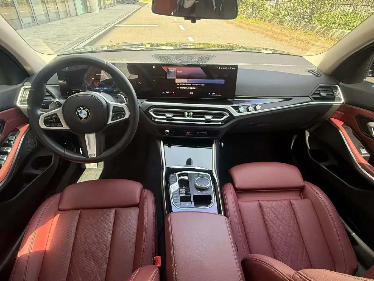 2023 BMW 3 Series 2.0T 156HP L4 8AT,autocango,china used car exporter,china ev exporter,chinese used car exporter,chinese used ev exporter