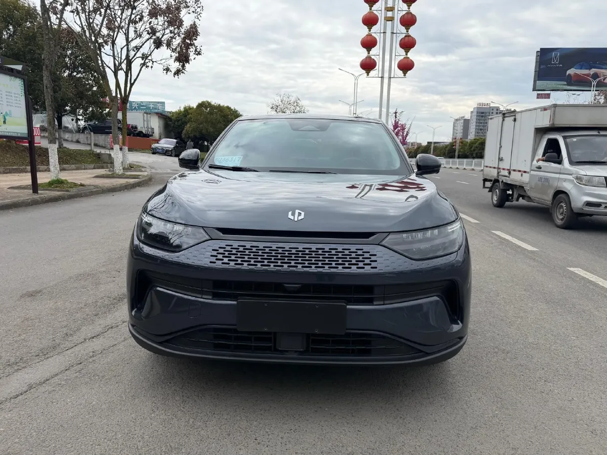 2023 Leapmotor C11 Range Extended 131HP REEV 30.1KWH,autocango,china used car exporter,china ev exporter,chinese used car exporter,chinese used ev exporter