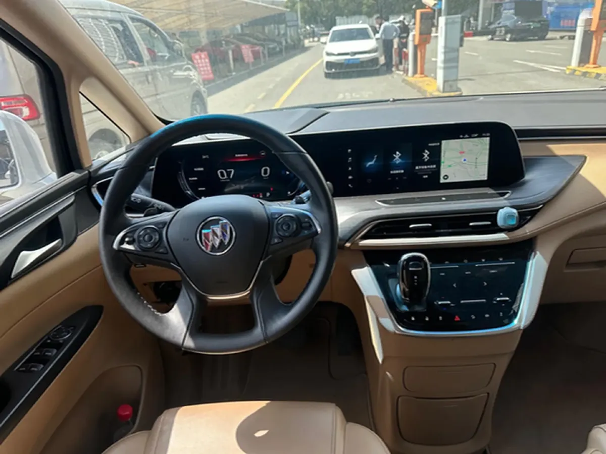 2021 Buick GL8 2.0T 237HP L4 9AT,autocango,china used car exporter,china ev exporter,chinese used car exporter,chinese used ev exporter