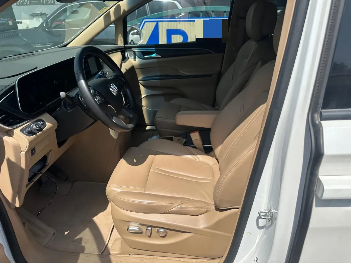 2021 Buick GL8 2.0T 237HP L4 9AT,autocango,china used car exporter,china ev exporter,chinese used car exporter,chinese used ev exporter