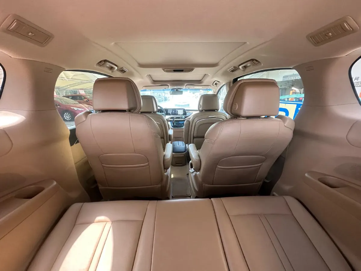 2021 Buick GL8 2.0T 237HP L4 9AT,autocango,china used car exporter,china ev exporter,chinese used car exporter,chinese used ev exporter